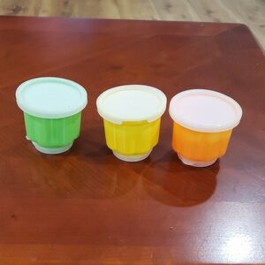 Vintage Tupperware jell-ette